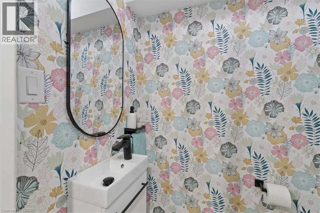 180 HIGHLAND Crescent Unit# 10 thumbnail 27