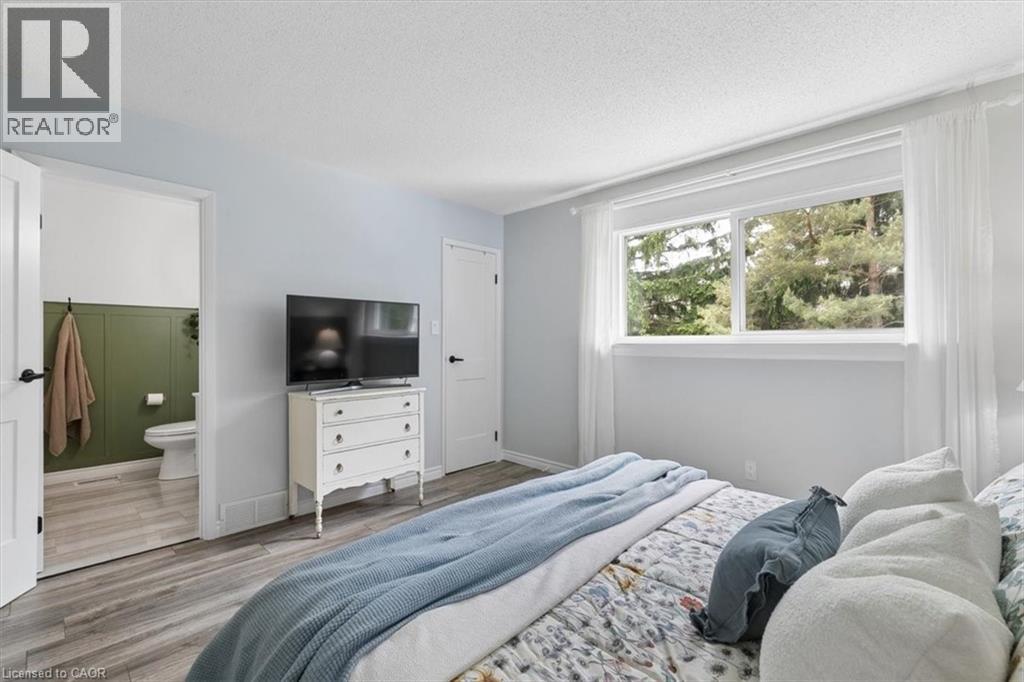 180 HIGHLAND Crescent Unit# 10 thumbnail 22