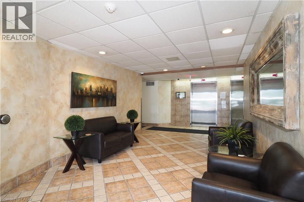 55 GREEN VALLEY Drive Unit# 1409 thumbnail 8