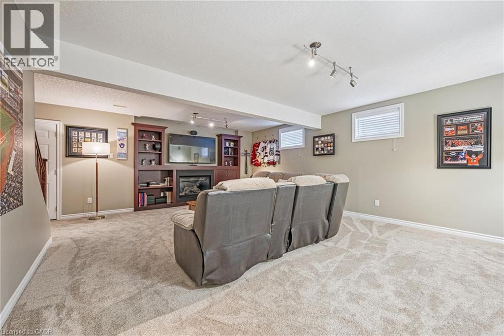 44 CRANE Crescent thumbnail 36