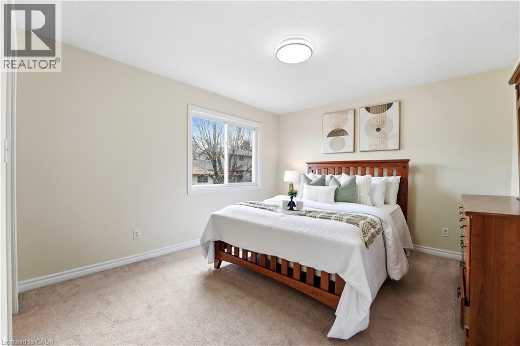 87 RALGREEN Crescent thumbnail 15