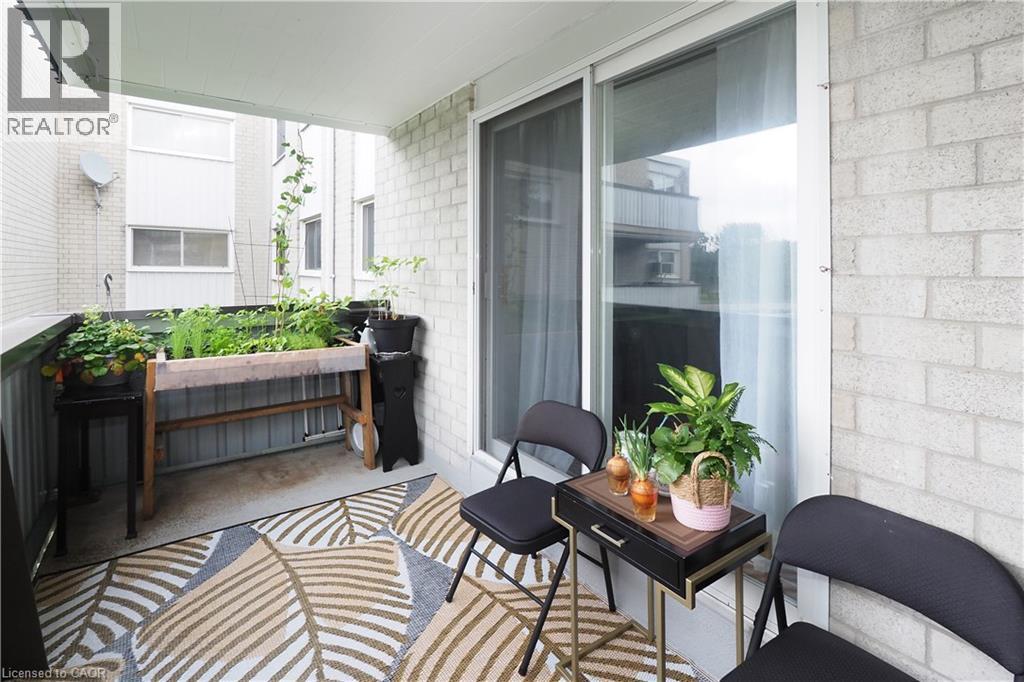 6 WALTON Avenue Unit# 206 thumbnail 32