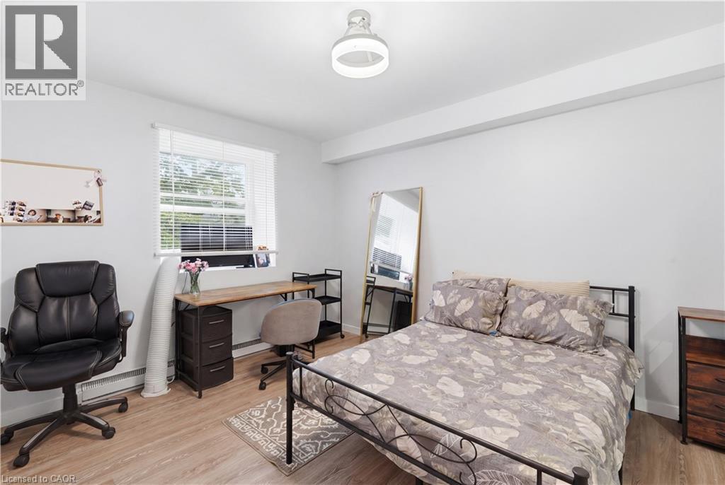 91 WESTMOUNT Road Unit# 3 thumbnail 4