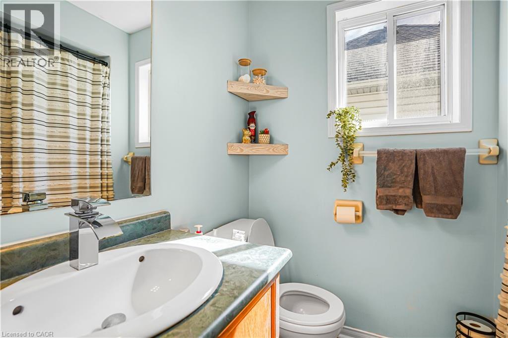 224 HILLTOP Drive thumbnail 9