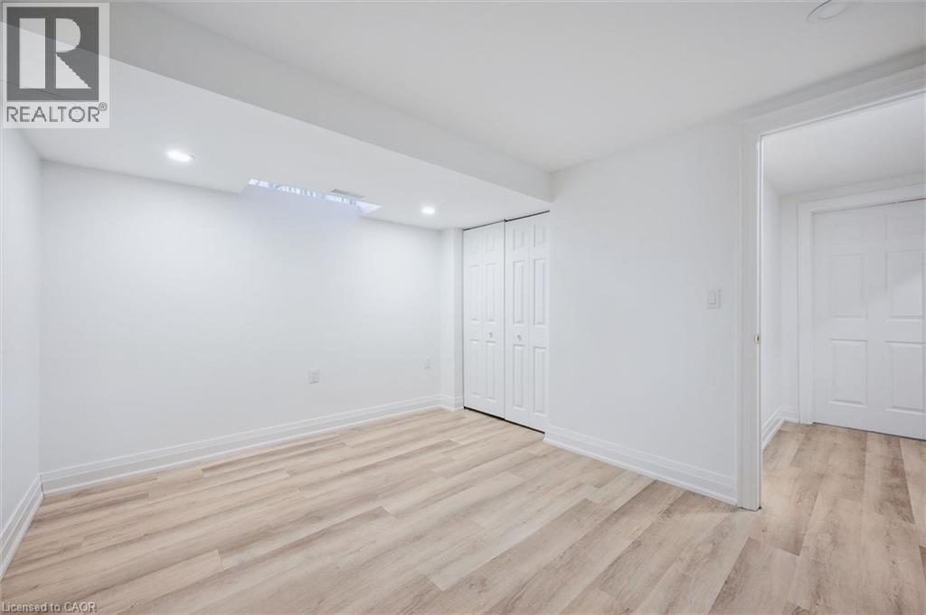 37 ENFIELD Drive thumbnail 33