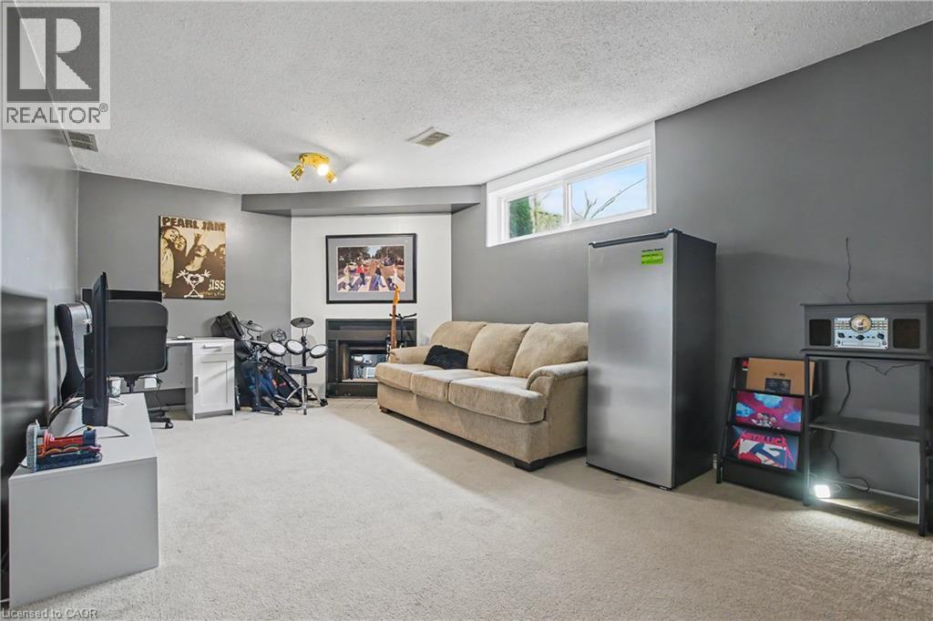 265 WILLIAMSBURG Road Unit# 16 thumbnail 16