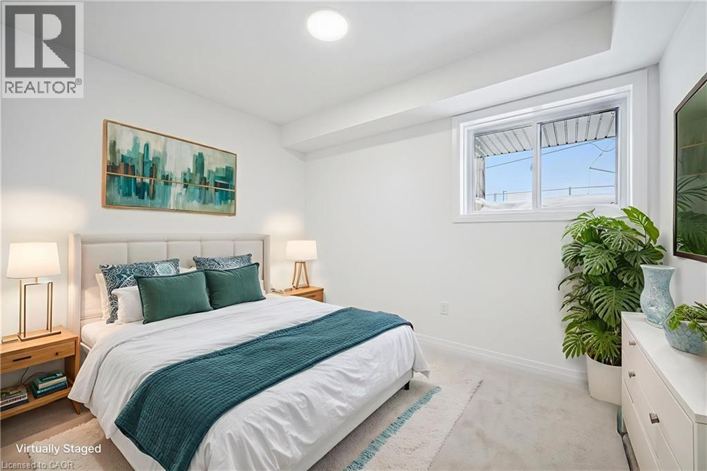 525 ERINBROOK Drive Unit# C061 thumbnail 17