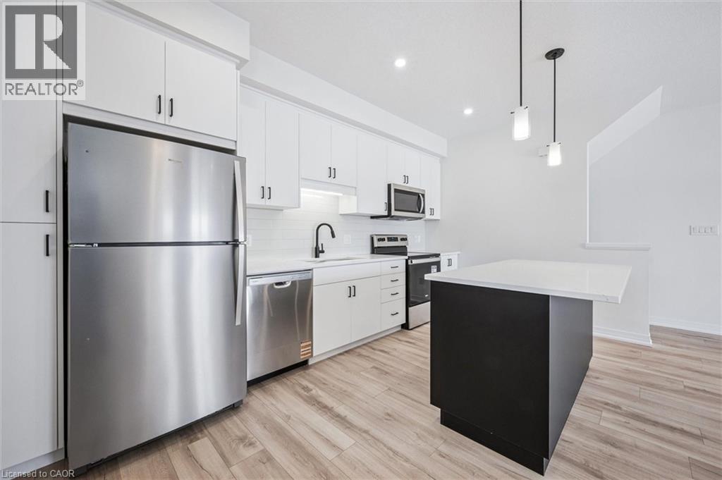 525 ERINBROOK Drive Unit# C061 thumbnail 13