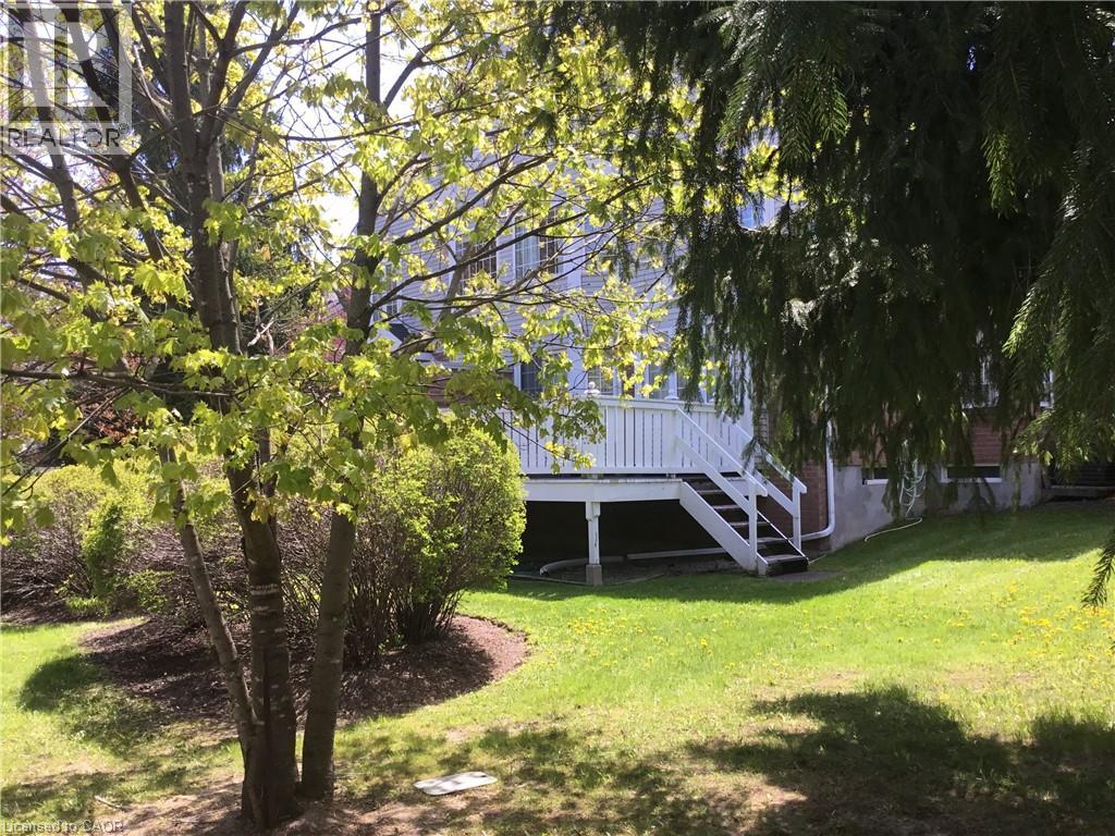 496 BEECHWOOD Drive Unit# 1 thumbnail 9