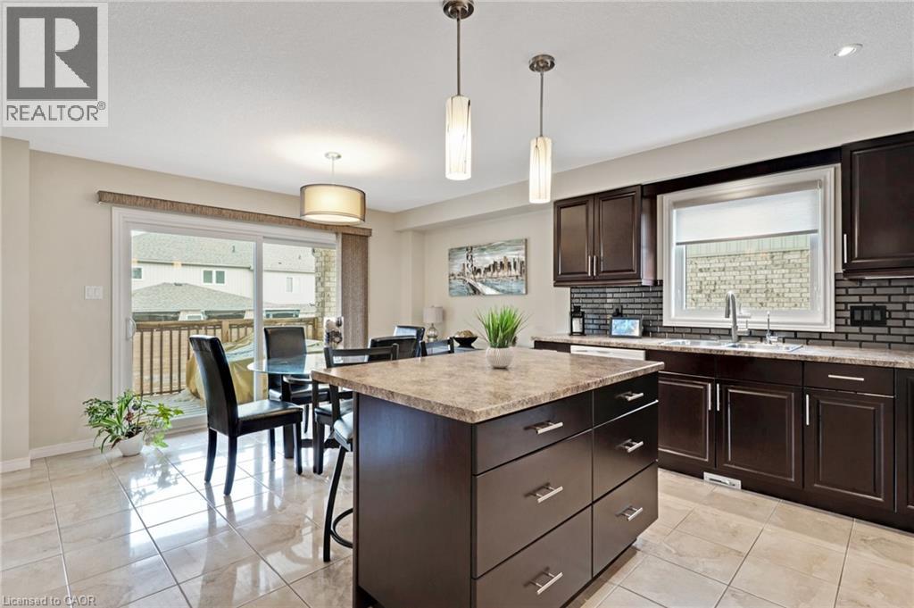 31 TOWNSEND Drive Unit# 64 thumbnail 7