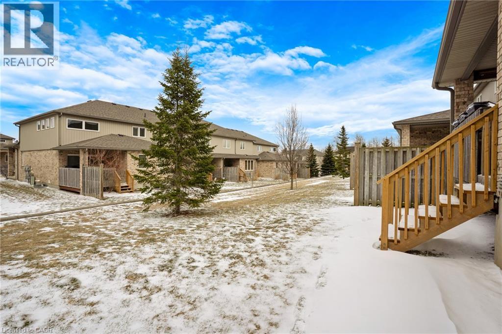 31 TOWNSEND Drive Unit# 64 thumbnail 43