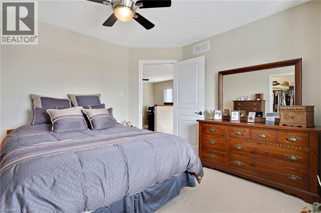 31 TOWNSEND Drive Unit# 64 thumbnail 31