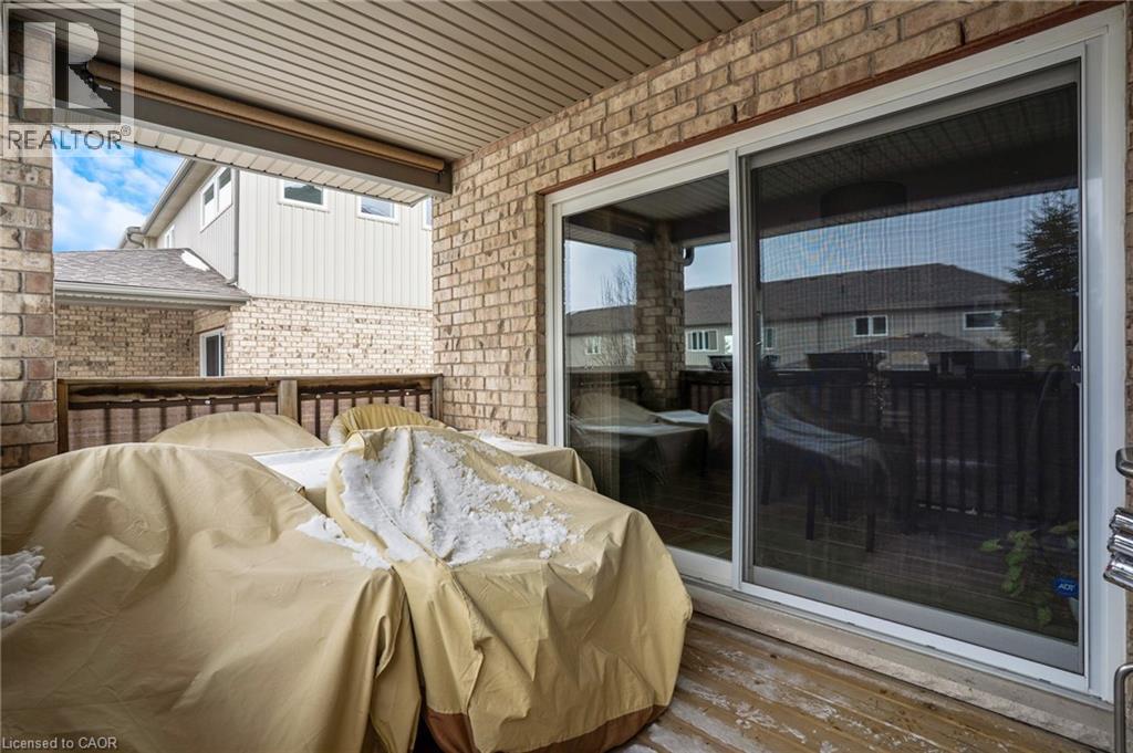 31 TOWNSEND Drive Unit# 64 thumbnail 40