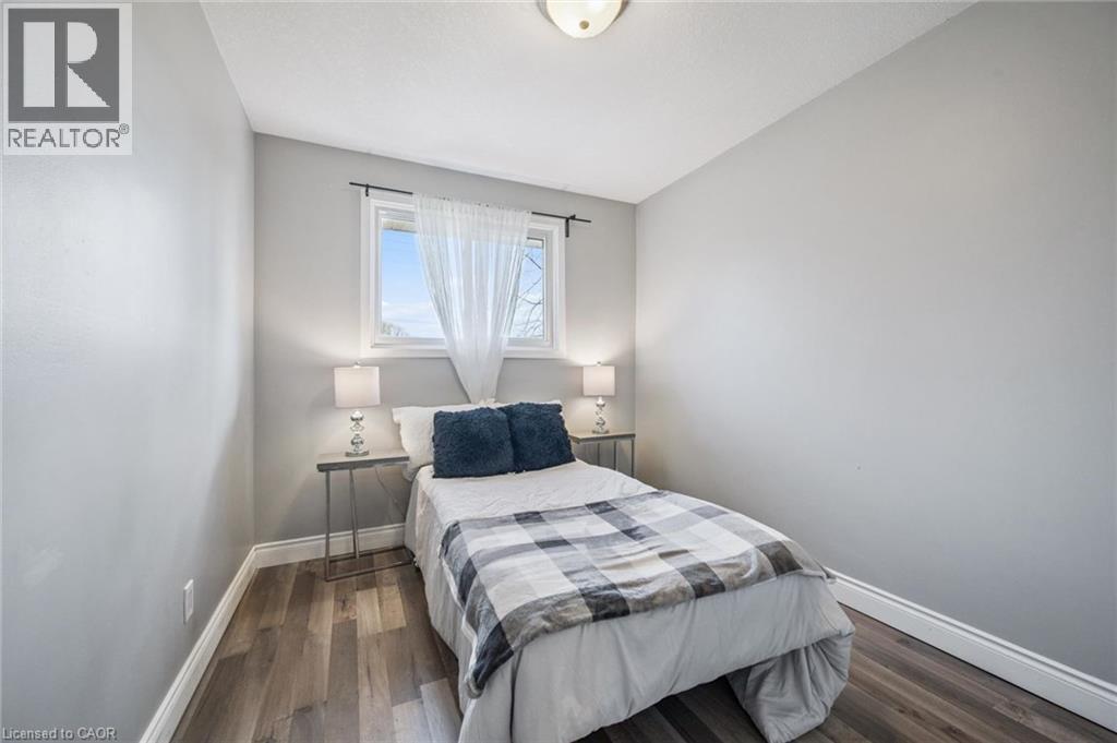27 VICMOUNT Drive thumbnail 18