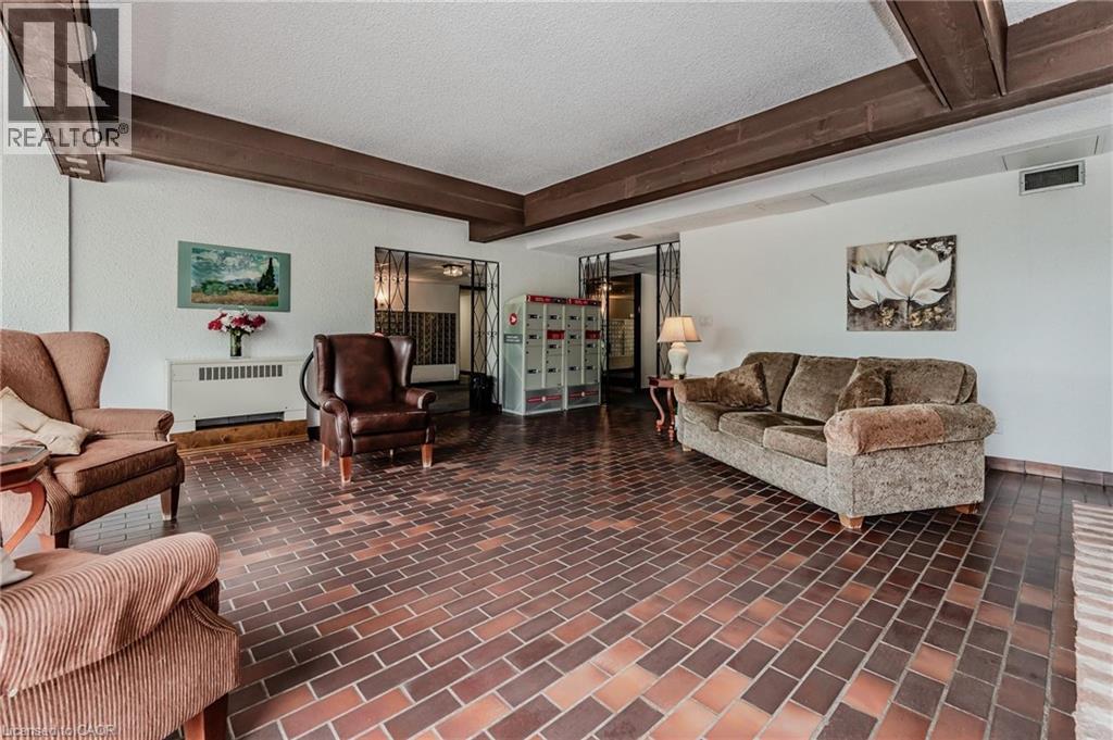225 HARVARD Place Unit# 1510 thumbnail 17