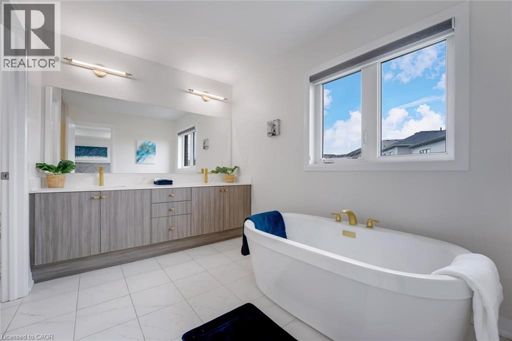 116 CROSSMORE Crescent thumbnail 24