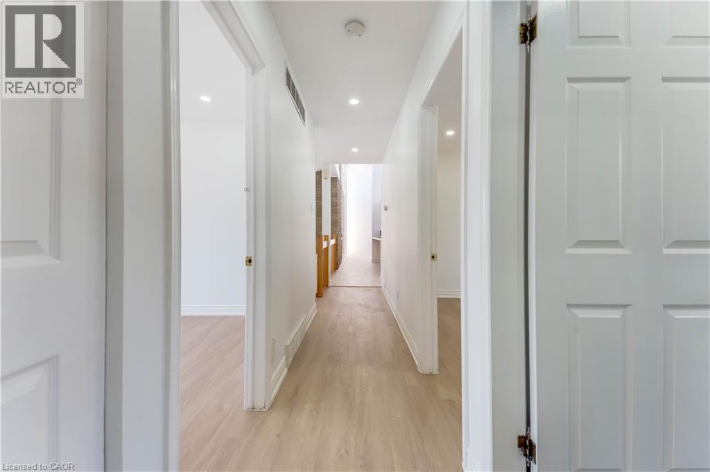 530 FOUNTAIN Street S thumbnail 13