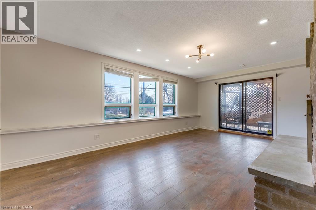 530 FOUNTAIN Street S thumbnail 25