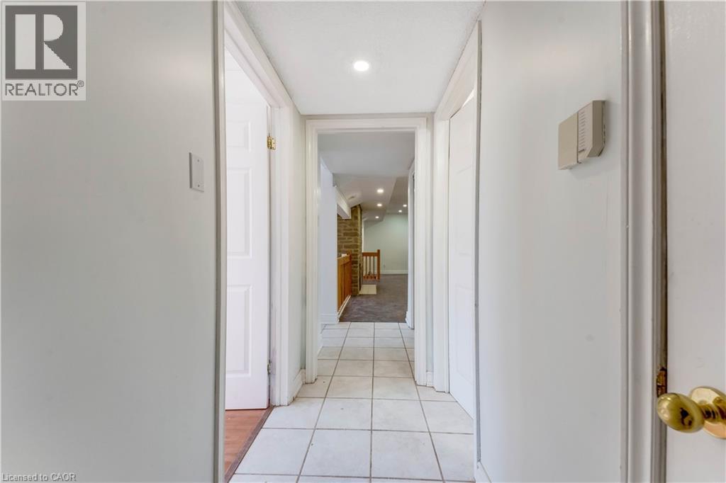 530 FOUNTAIN Street S thumbnail 29