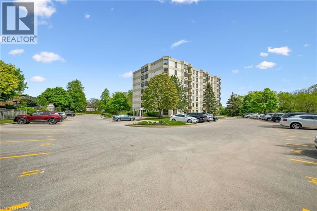 688 PRESTON Parkway Unit# 101 thumbnail 3