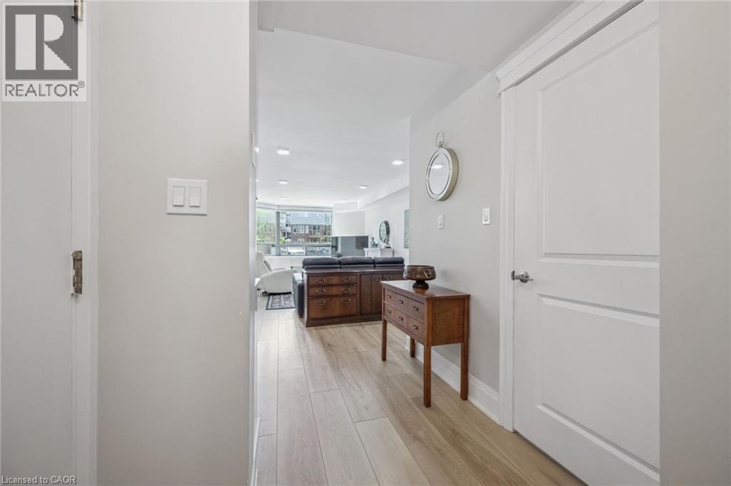 688 PRESTON Parkway Unit# 101 thumbnail 8