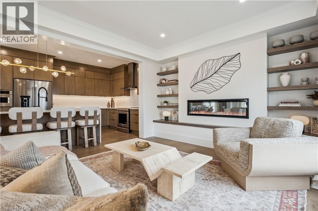 629 ANTON Crescent thumbnail 3