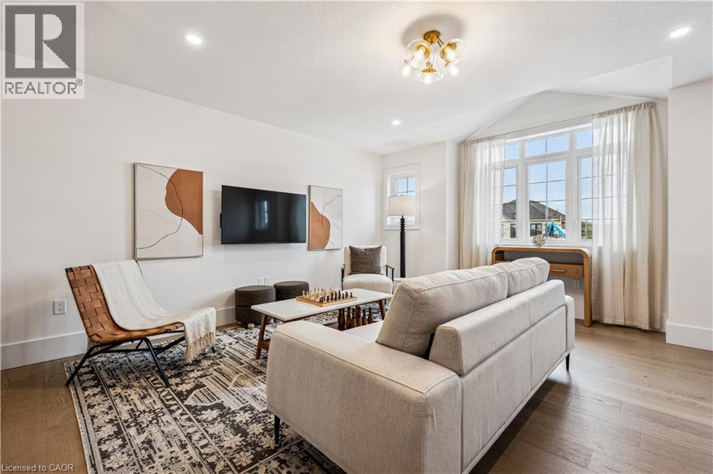 629 ANTON Crescent thumbnail 14