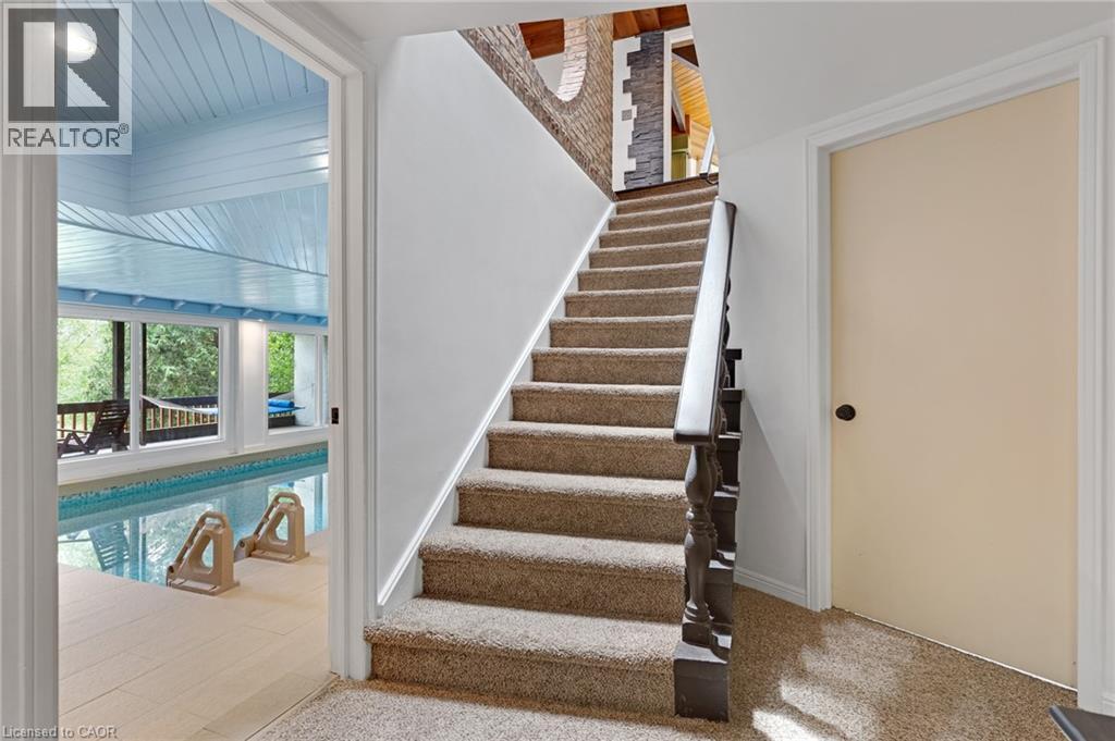 565 FOUNTAIN Street S thumbnail 25