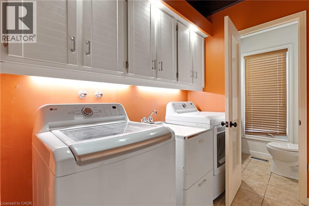 565 FOUNTAIN Street S thumbnail 18