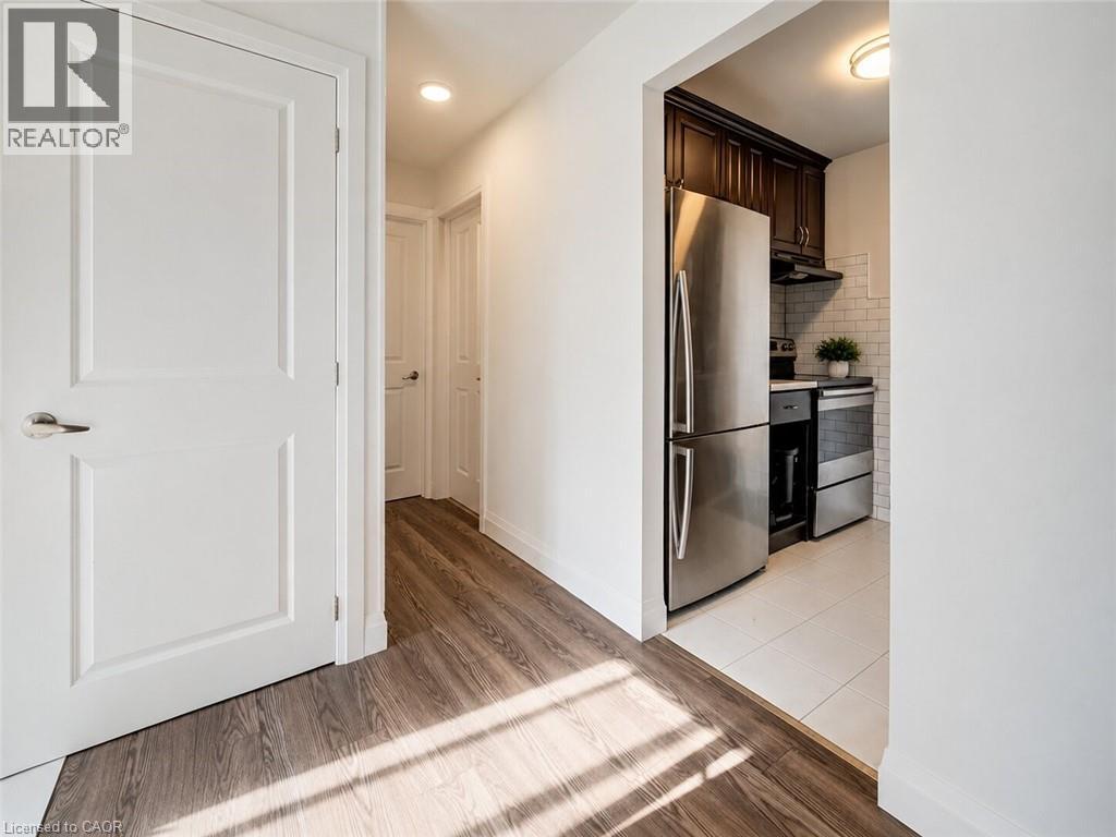 119 CEDAR Street S Unit# 15 thumbnail 5