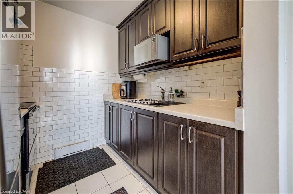 119 CEDAR Street S Unit# 15 thumbnail 21