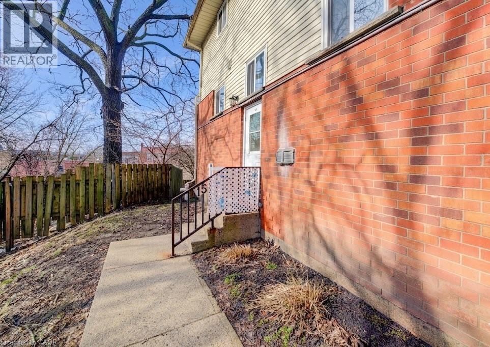 119 CEDAR Street S Unit# 15 thumbnail 3