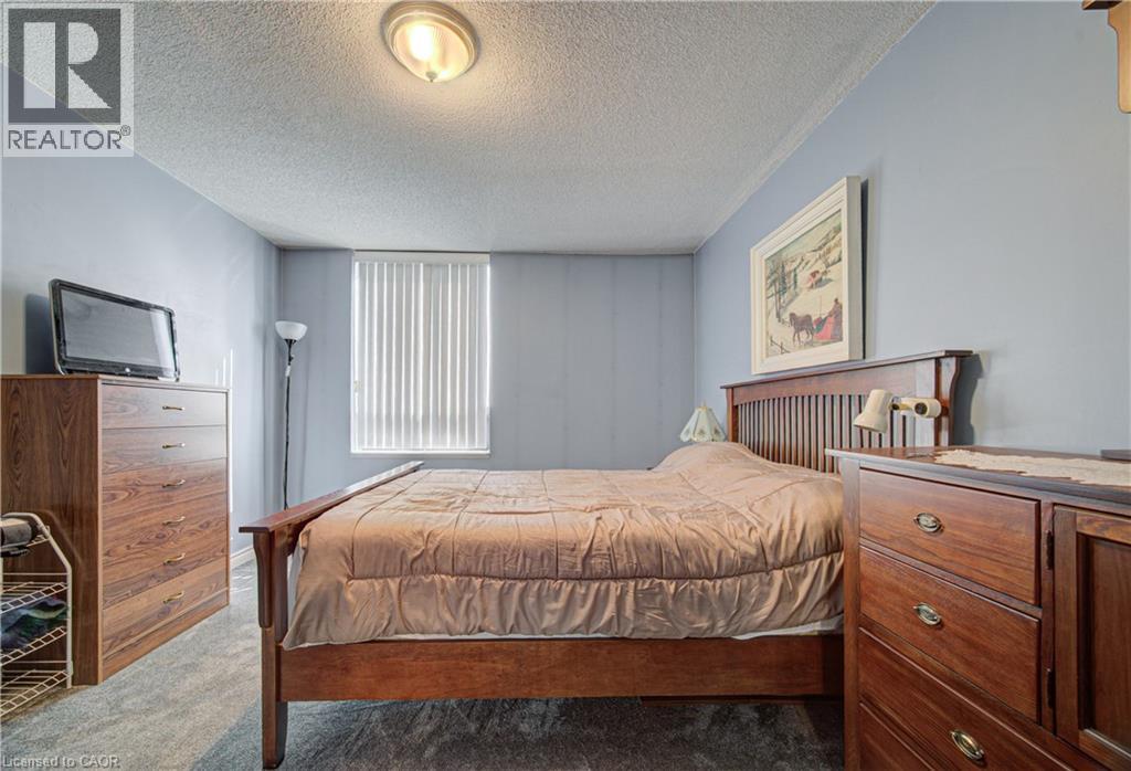 688 PRESTON Parkway Unit# 702 thumbnail 30
