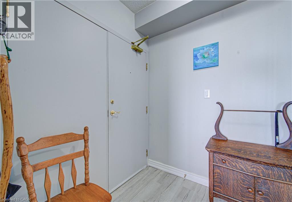 688 PRESTON Parkway Unit# 702 thumbnail 20
