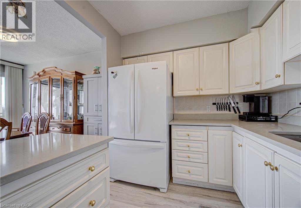 688 PRESTON Parkway Unit# 702 thumbnail 12