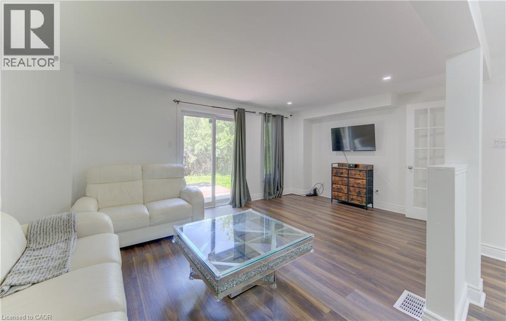 32 ENFIELD Drive thumbnail 13
