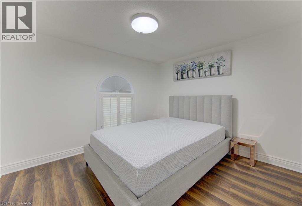 32 ENFIELD Drive thumbnail 17
