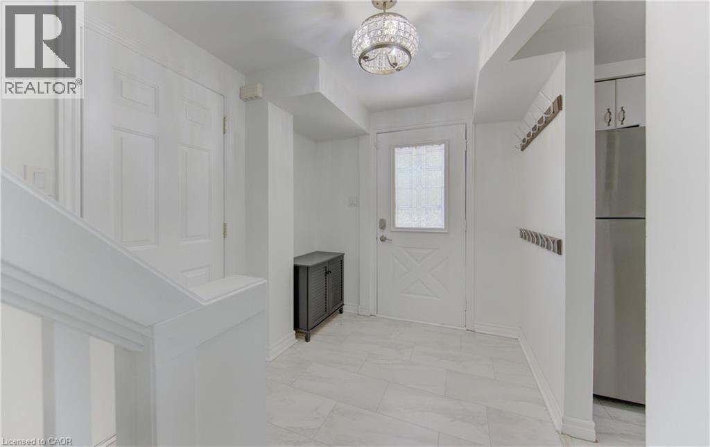 32 ENFIELD Drive thumbnail 5