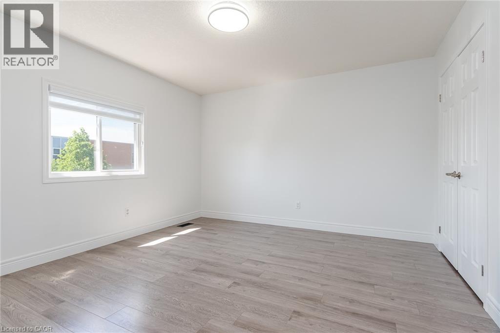 357 PARKVALE Drive thumbnail 39