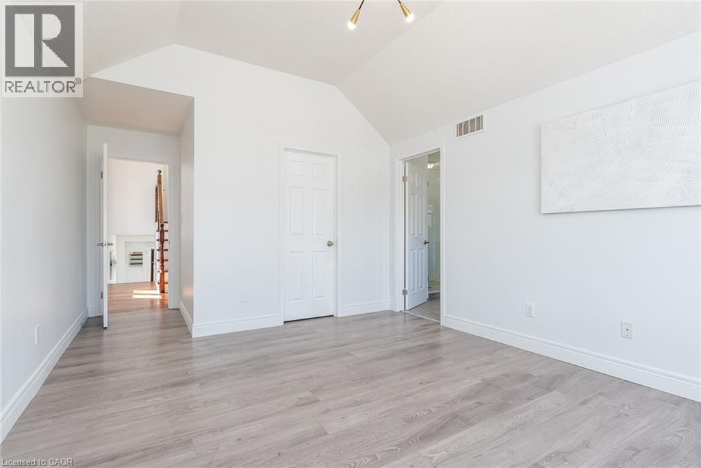 357 PARKVALE Drive thumbnail 29