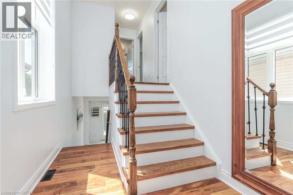 357 PARKVALE Drive thumbnail 33