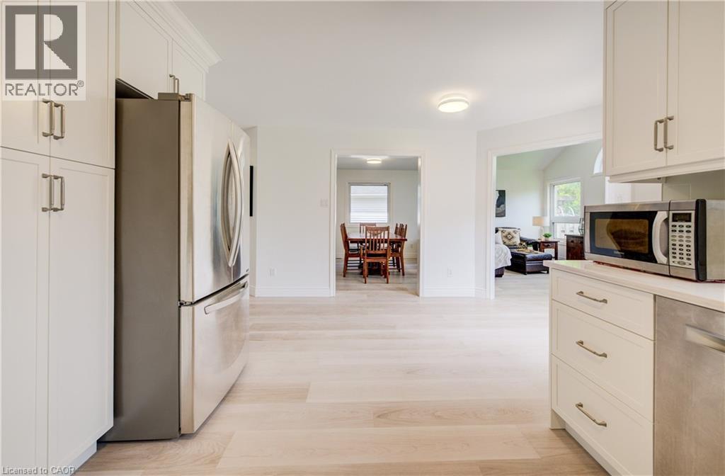 464 NORTHLAKE Drive thumbnail 15