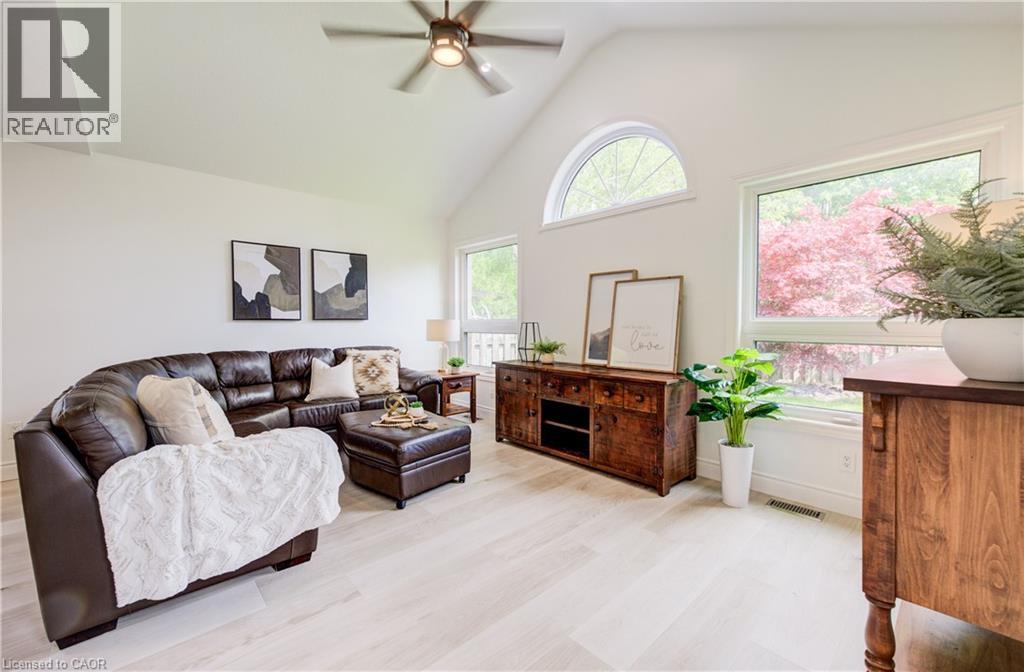 464 NORTHLAKE Drive thumbnail 20