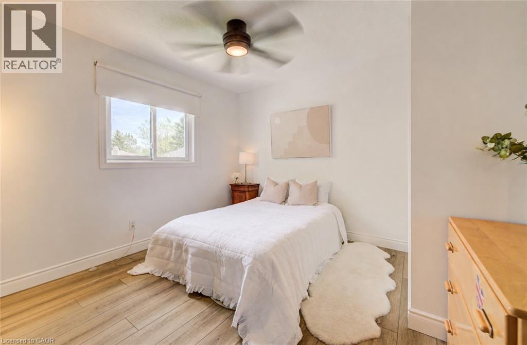 464 NORTHLAKE Drive thumbnail 35