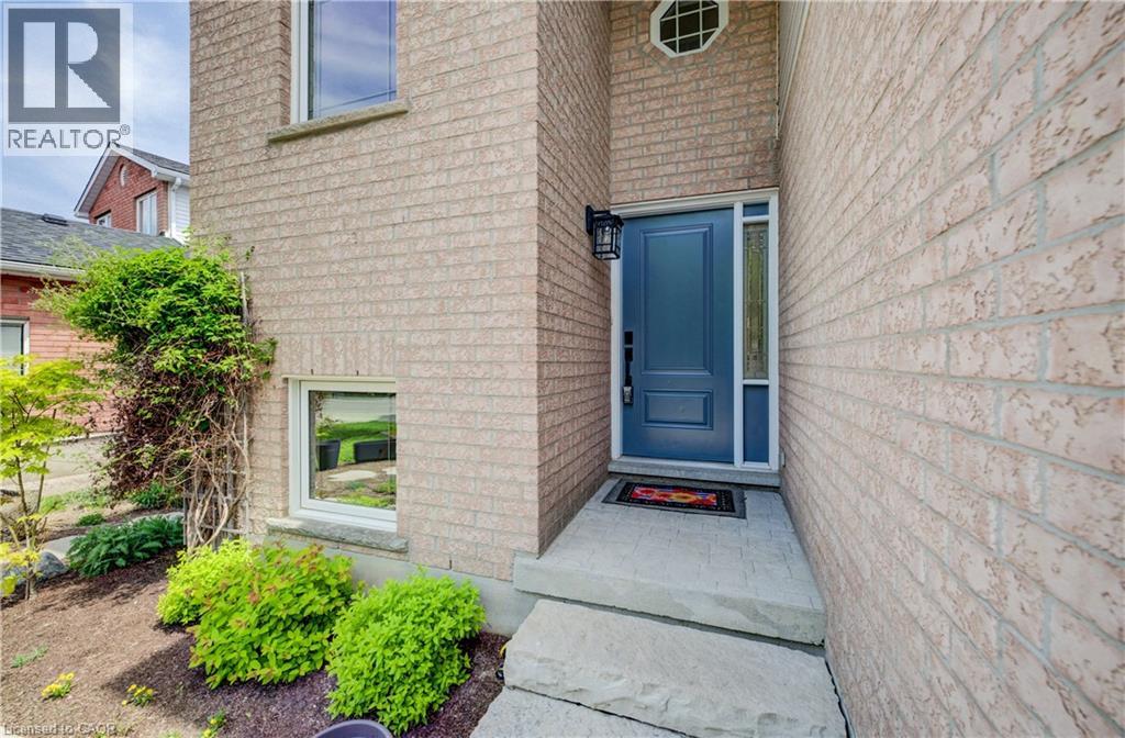 464 NORTHLAKE Drive thumbnail 4