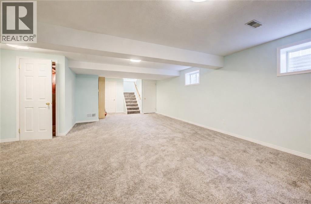 464 NORTHLAKE Drive thumbnail 41