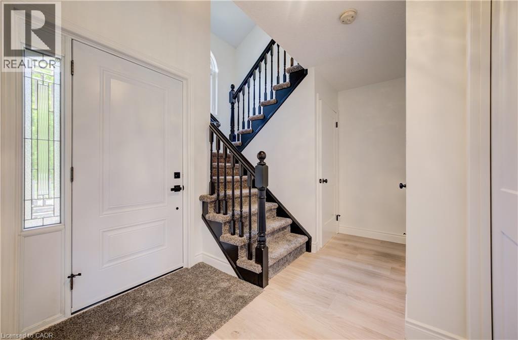 464 NORTHLAKE Drive thumbnail 5
