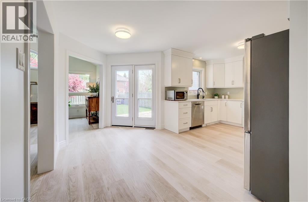464 NORTHLAKE Drive thumbnail 8