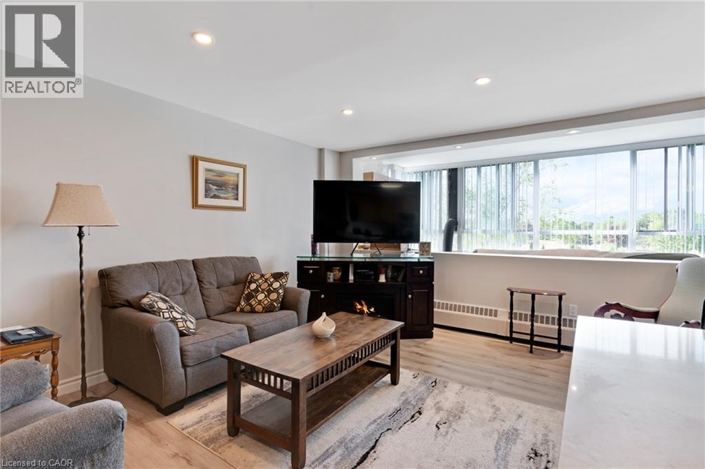 24 MIDLAND Drive Unit# 306 thumbnail 11
