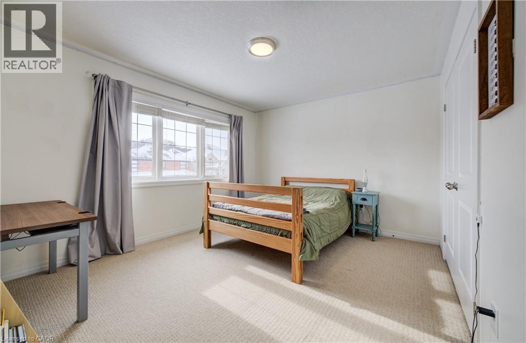 268 EVENS POND Crescent thumbnail 34